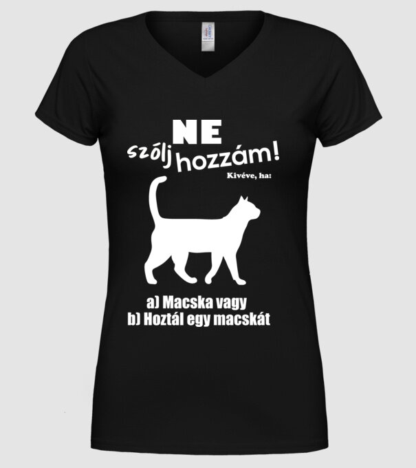  minta fekete pólón