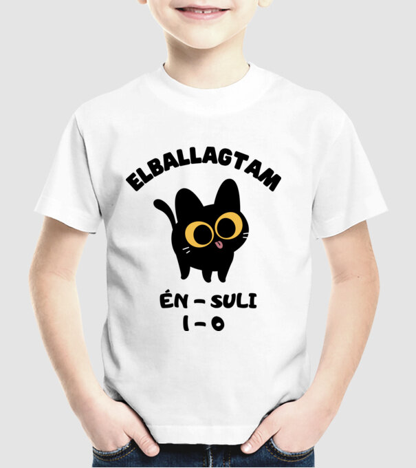  minta fehér pólón