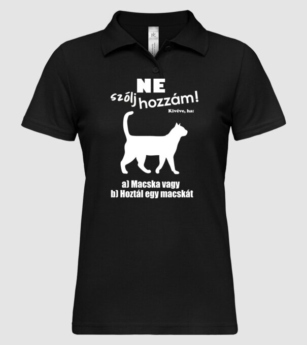  minta fekete pólón