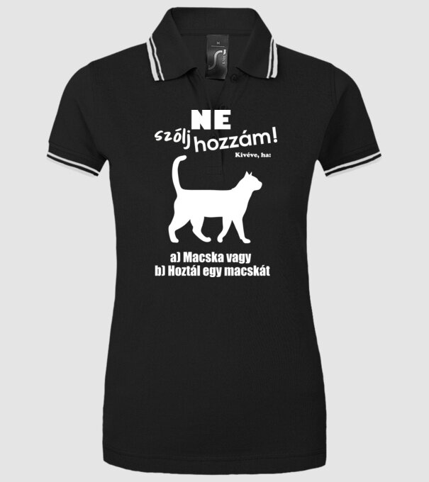  minta fekete pólón