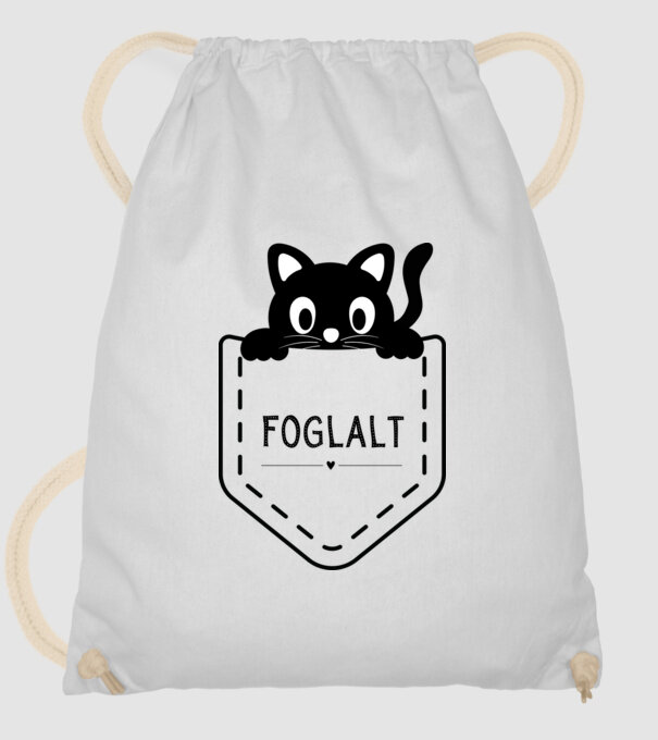  minta fehér pólón