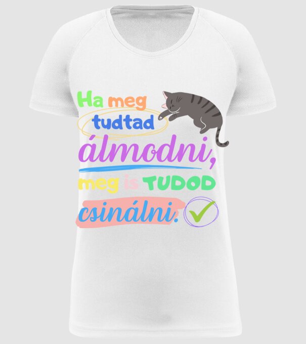  minta fehér pólón