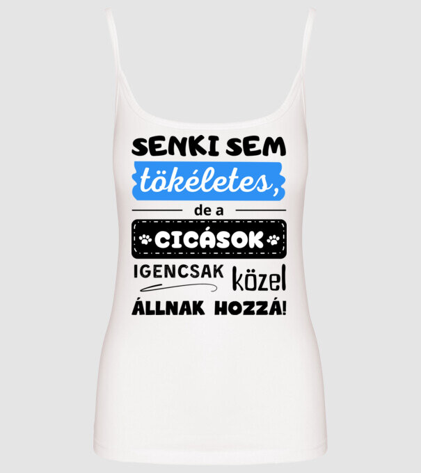  minta fehér pólón